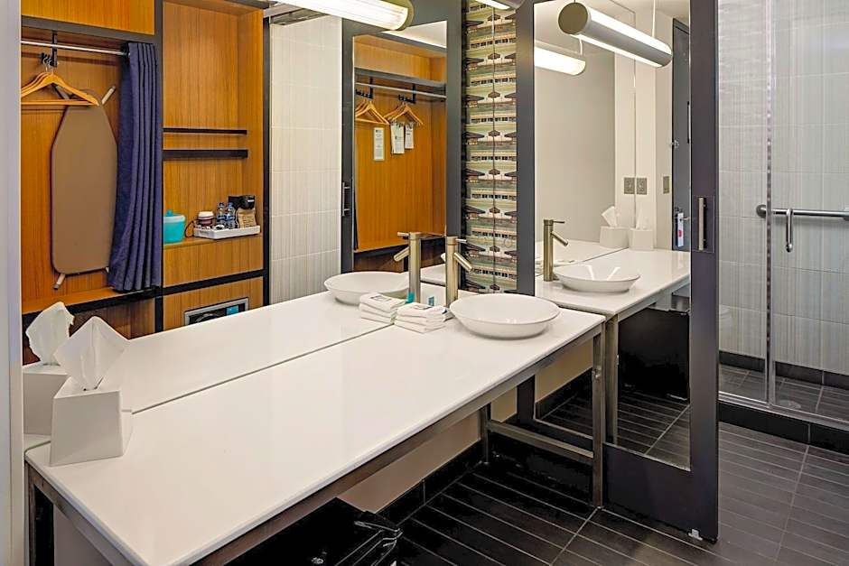 Aloft Chapel Hill
