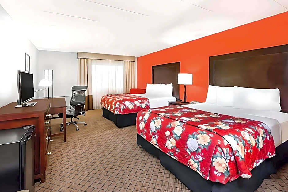 Clarion Hotel