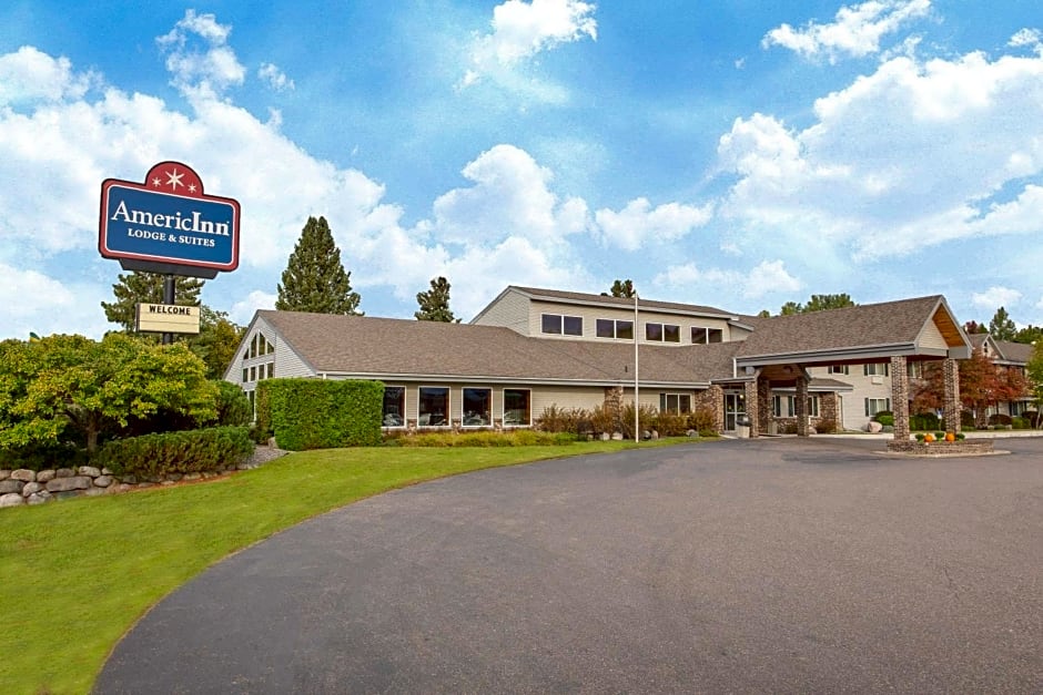 AmericInn by Wyndham Rhinelander