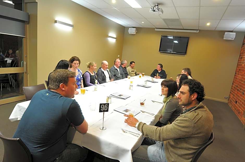 National Hotel Complex Bendigo