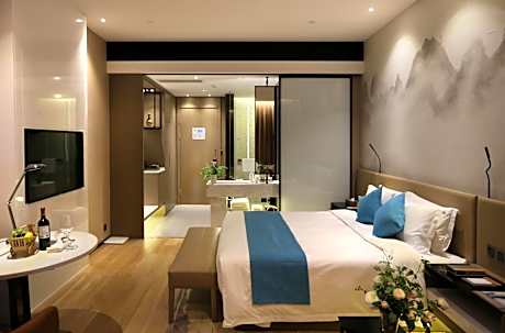Executive King Room