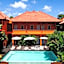 The Room Padang-Padang