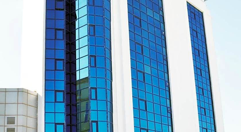 La Villa Palace Hotel