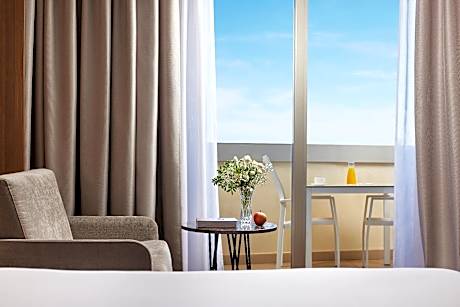 Superior with terrace (3 adults)