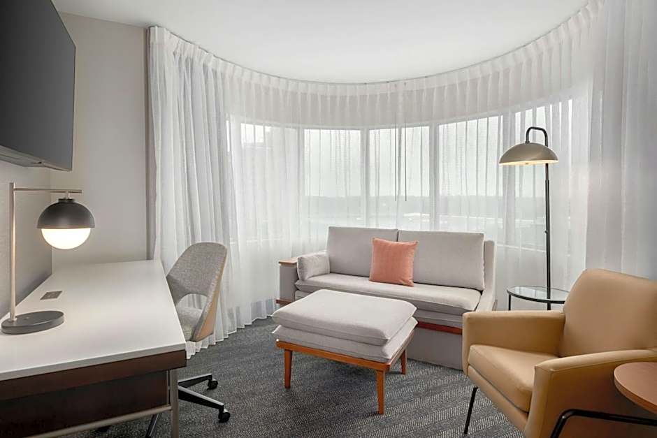 Courtyard by Marriott Athens Downtown