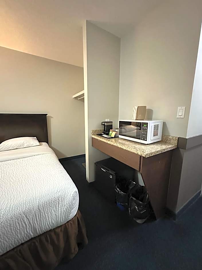 Travelodge by Wyndham Wetaskiwin