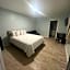Islander Motel