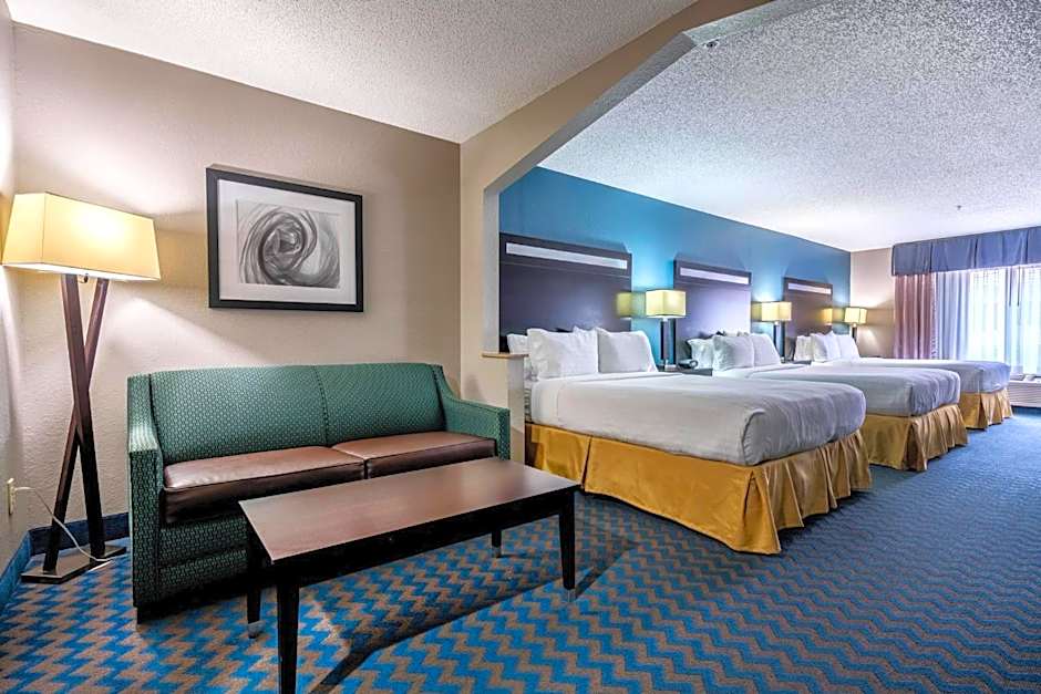 HOLIDAY INN EXPRESS & SUITES ROANOKE RAPIDS By IHG