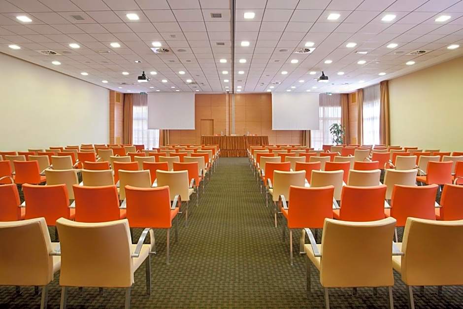 Crowne Plaza Padova By IHG