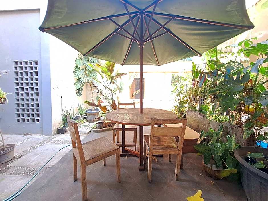Nirvana Inn Gejayan Yogyakarta Mitra RedDoorz