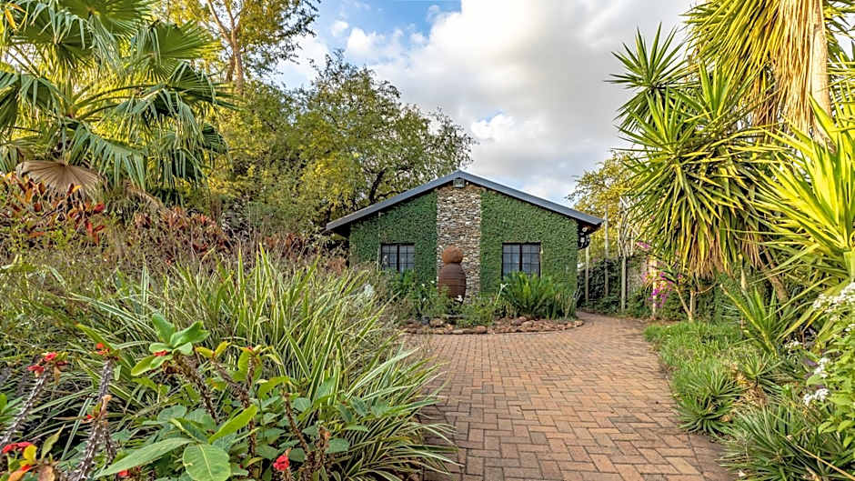 Paradise Creek Lodge