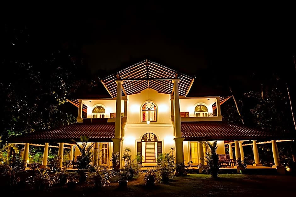 The Villa Green Inn
