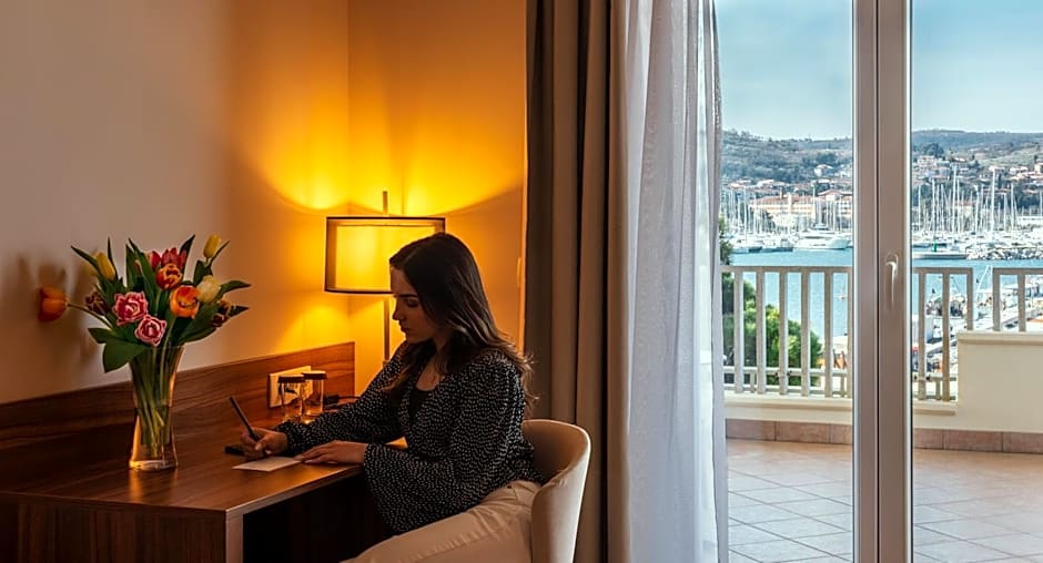 Hotel Marina