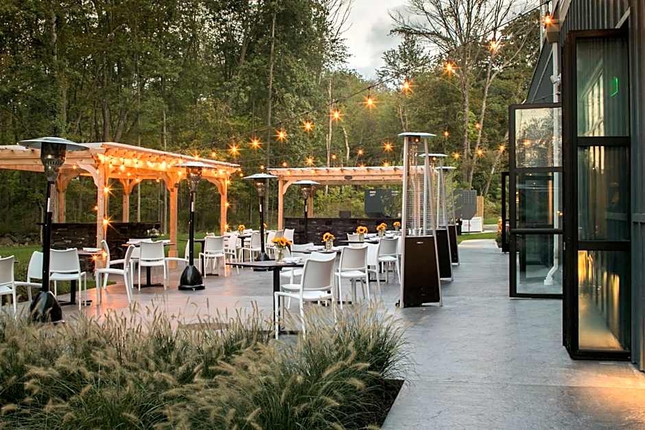 Hotel Zero Degrees Danbury