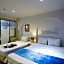 Hotel 99