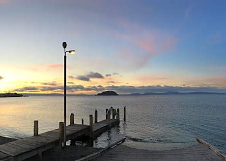 Motutere Bay TOP 10 Holiday Park