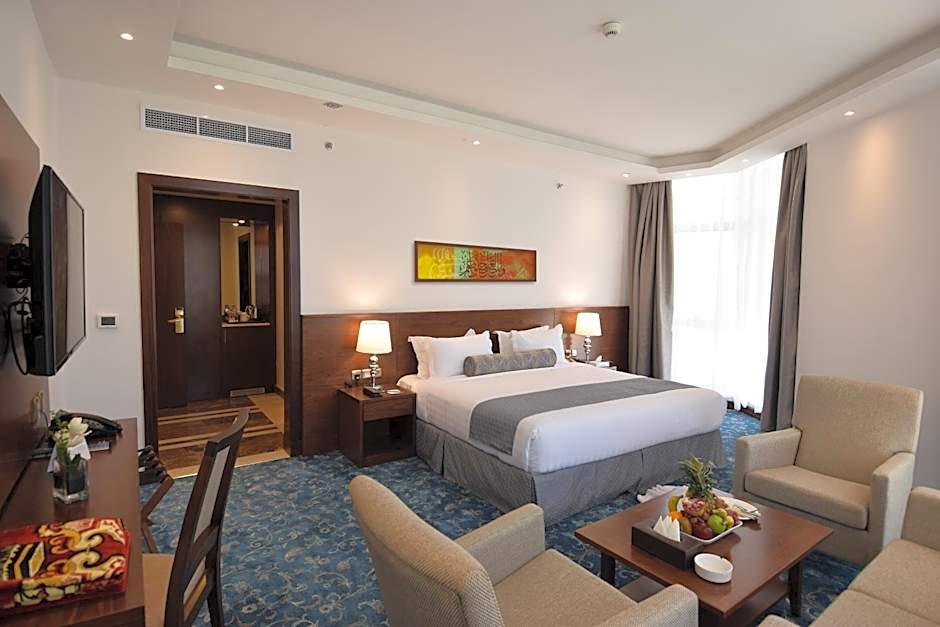 Zaha Al Munawara Hotel