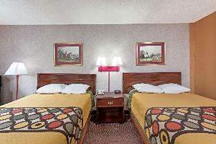 Super 8 by Wyndham Hancock MD