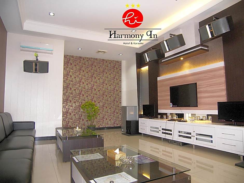 Hotel Harmony In & Karaoke