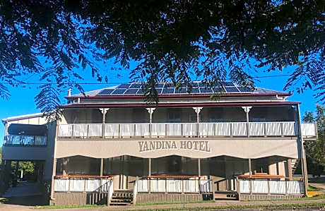 Yandina Hotel