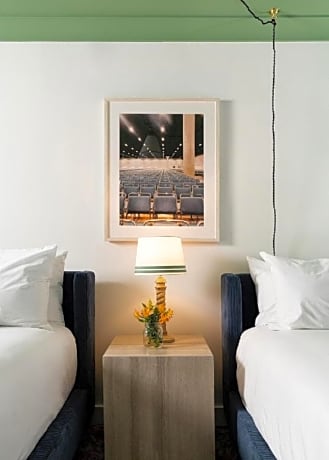 Deluxe Queen Room with Two Queen Beds