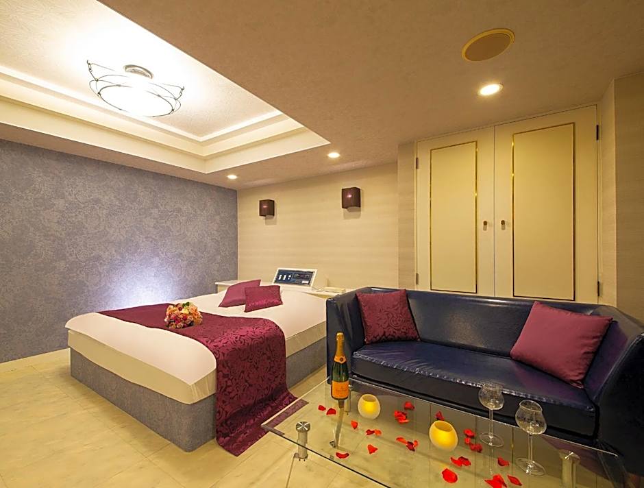 Hotel Gee (Adult Only)