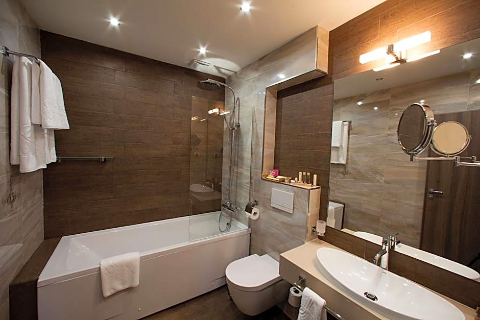 Amira Boutique Hotel