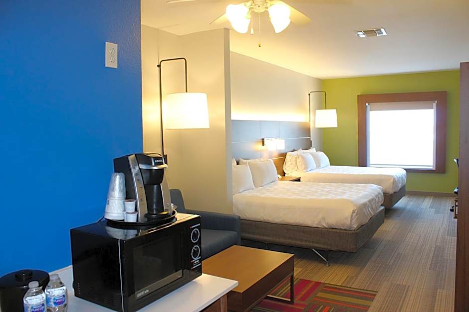 Photo 1 of 3 of 2 Queen Beds Suite, Mobility Accessible, Bathtub