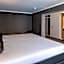 Square Boutique Hotel & Brasserie