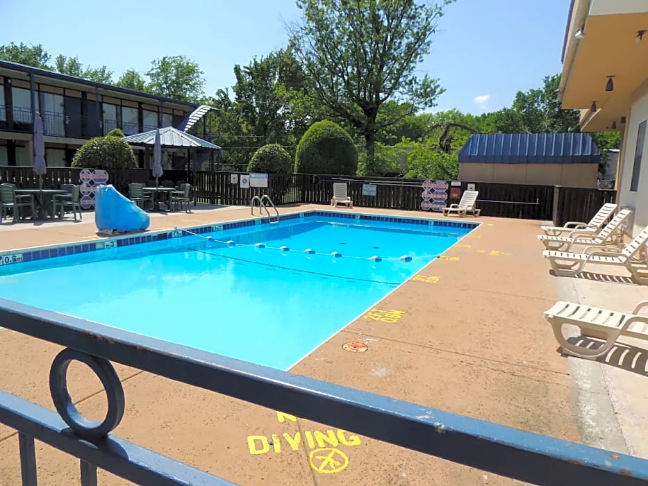 Econo Lodge