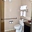 Paola Inn and Suites