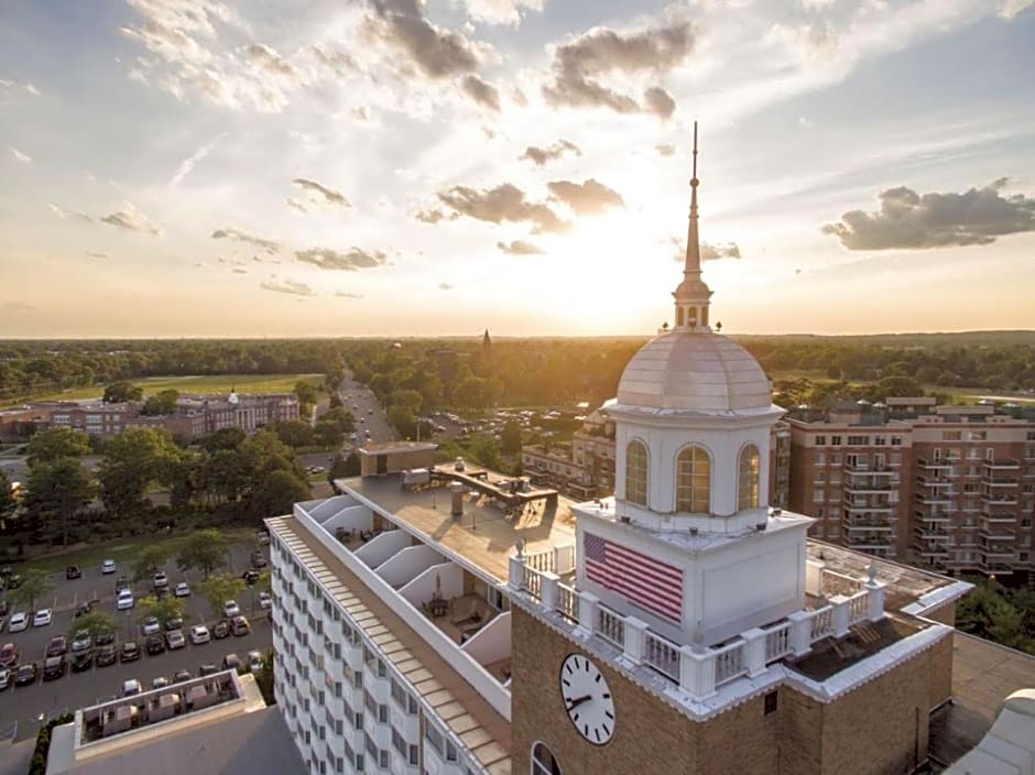 The Garden City Hotel