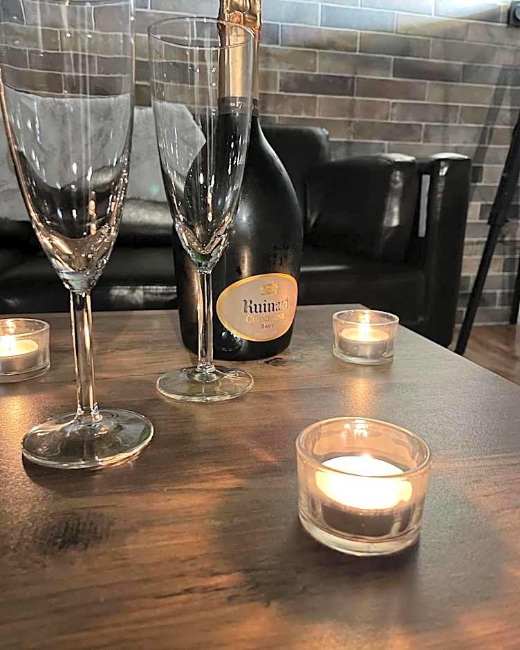 La suite Grenoble spa jacuzzi et sauna privatif