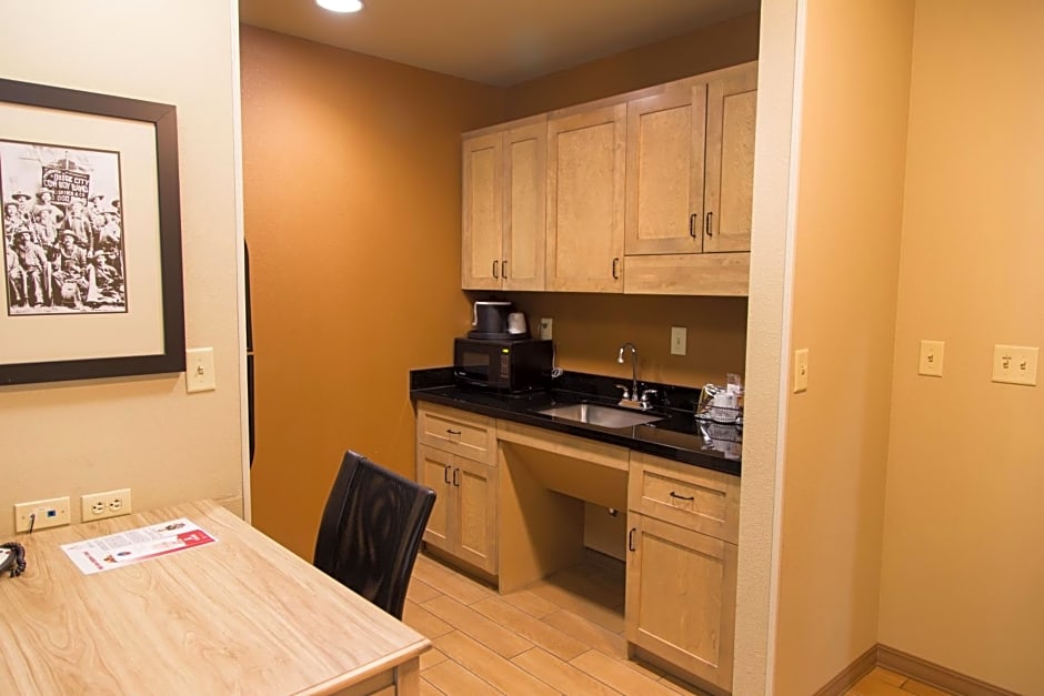 Hampton Inn & Suites Dodge City