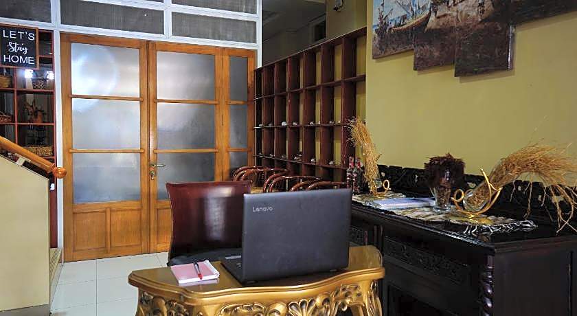 KoolKost near Megamall Manado (Minimum Stay 3 Nights)                                       