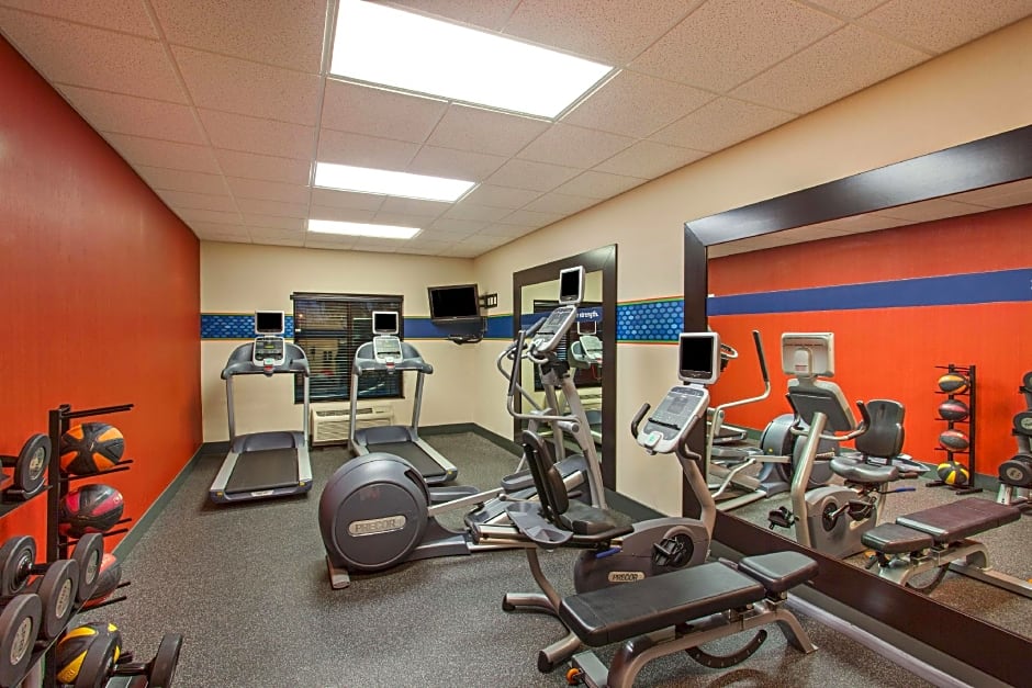 Hampton Inn & Suites Roseville – Roseville, CA