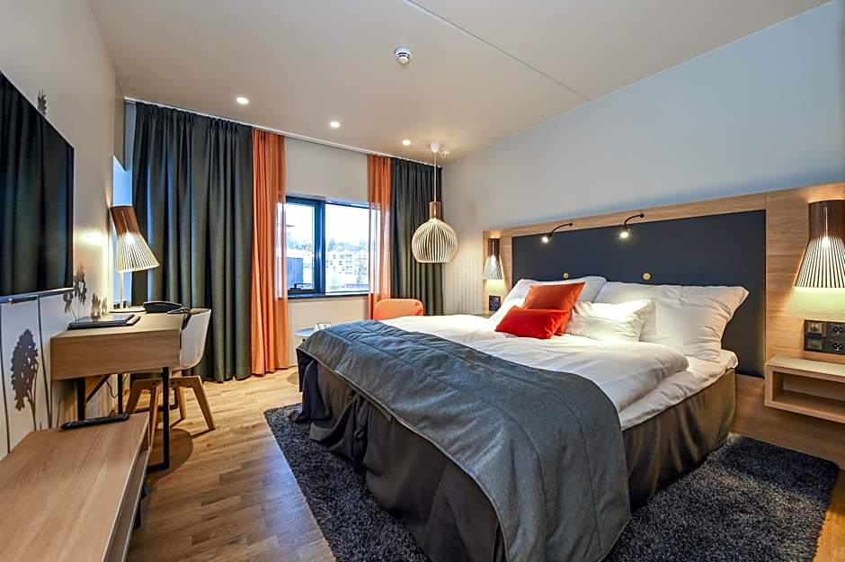 Clarion Hotel The Edge