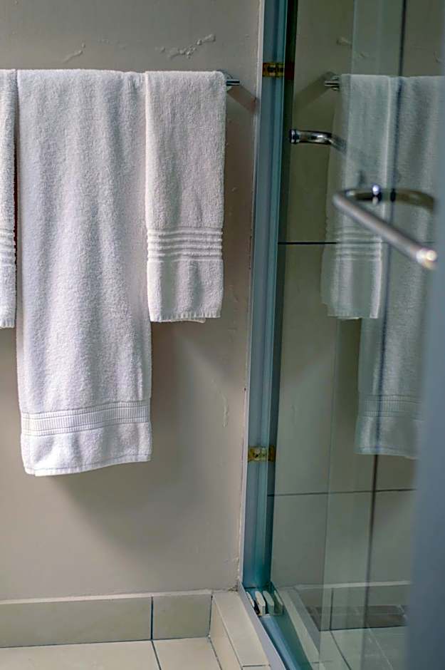 314 on Clark Guest House