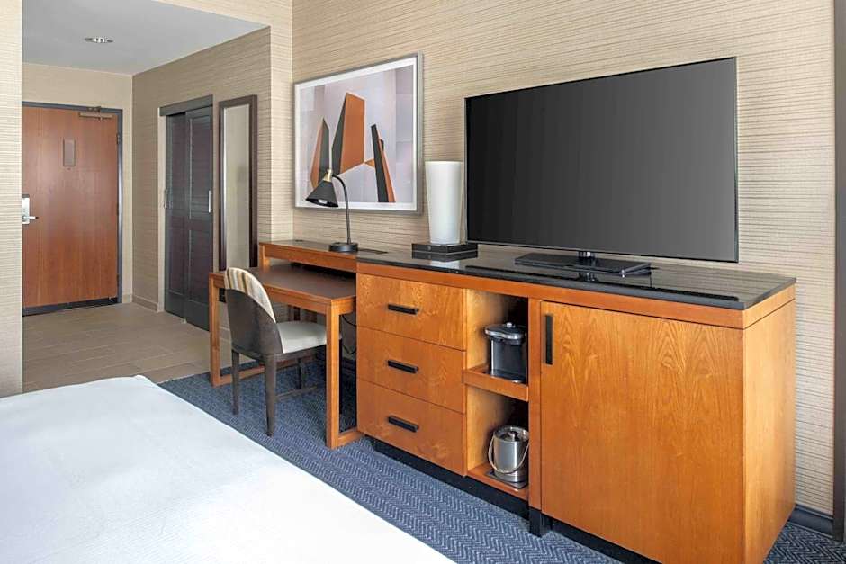DoubleTree By Hilton Hotel San Francisco Airport