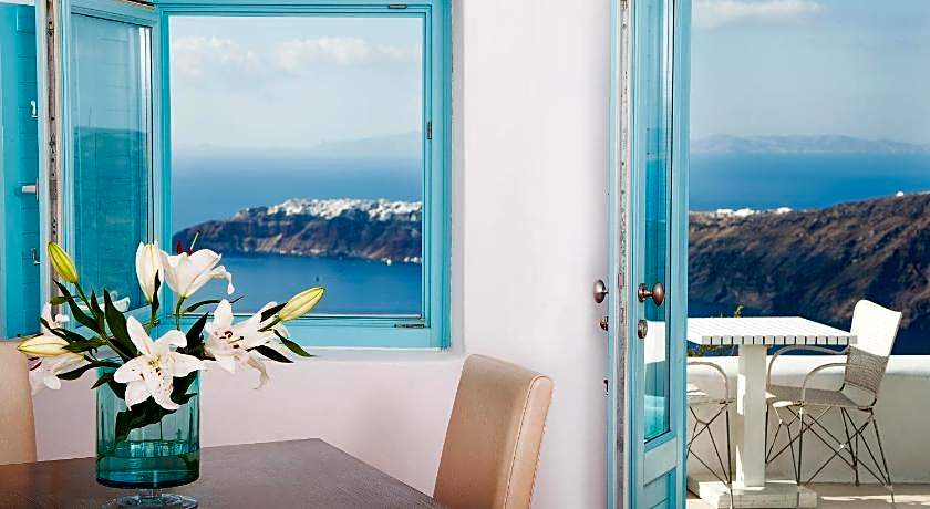 White Santorini Suites & Spa