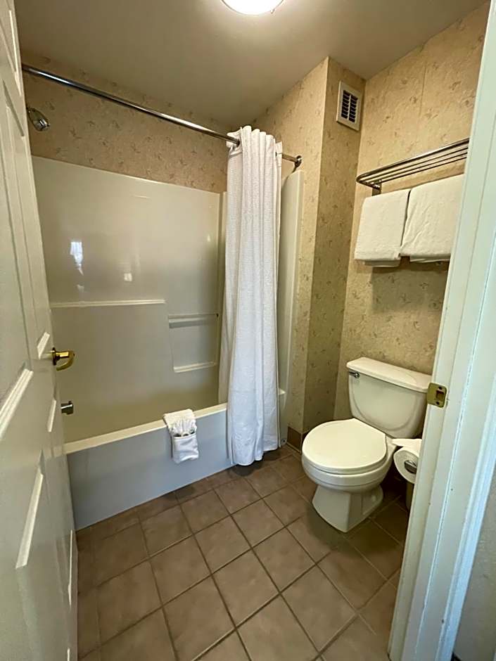 Smart Suites, Ascend Hotel Collection