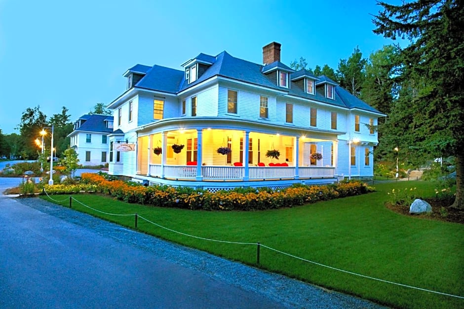 Omni Bretton Arms Inn at Mount Washington Resort