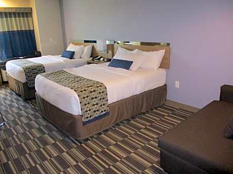 Deluxe Queen Room with Two Queen Beds - Non-Smoking