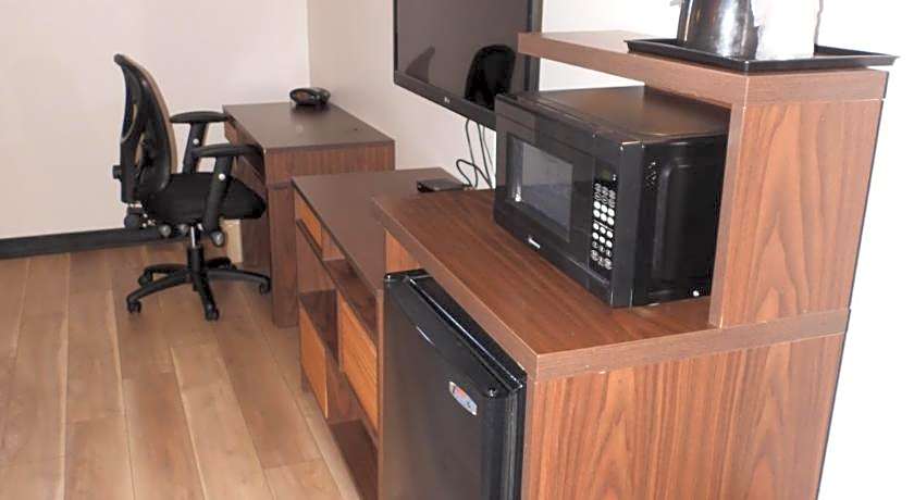 Super 8 by Wyndham Westminster Denver North