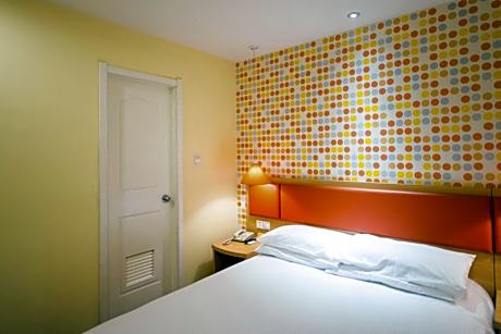 Home Inn Taizhou Nantong Road Jinying Shopping Center