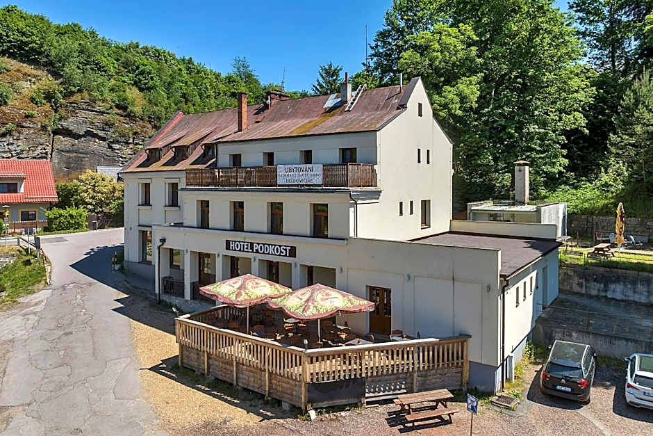 Hotel PODKOST