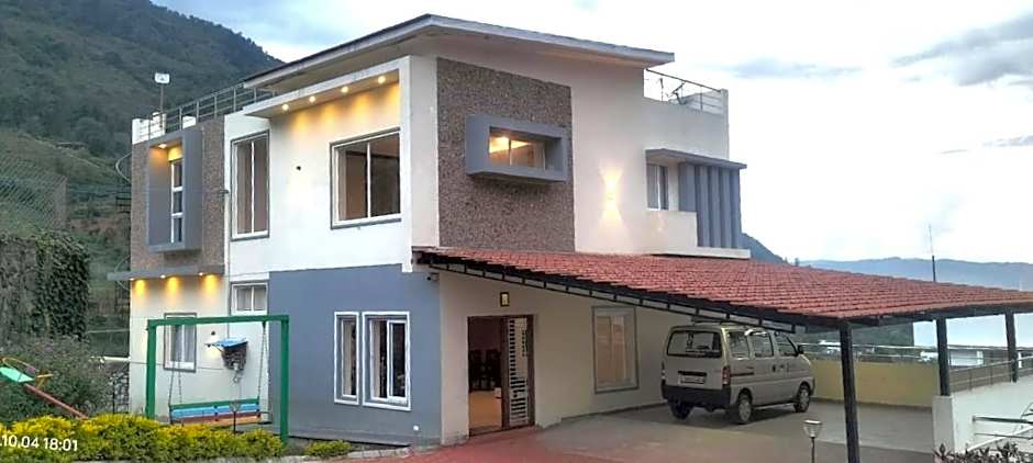 Queen's Hotel Mount garden Kodaikanal