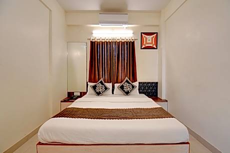 Hotel Padmavati Palace