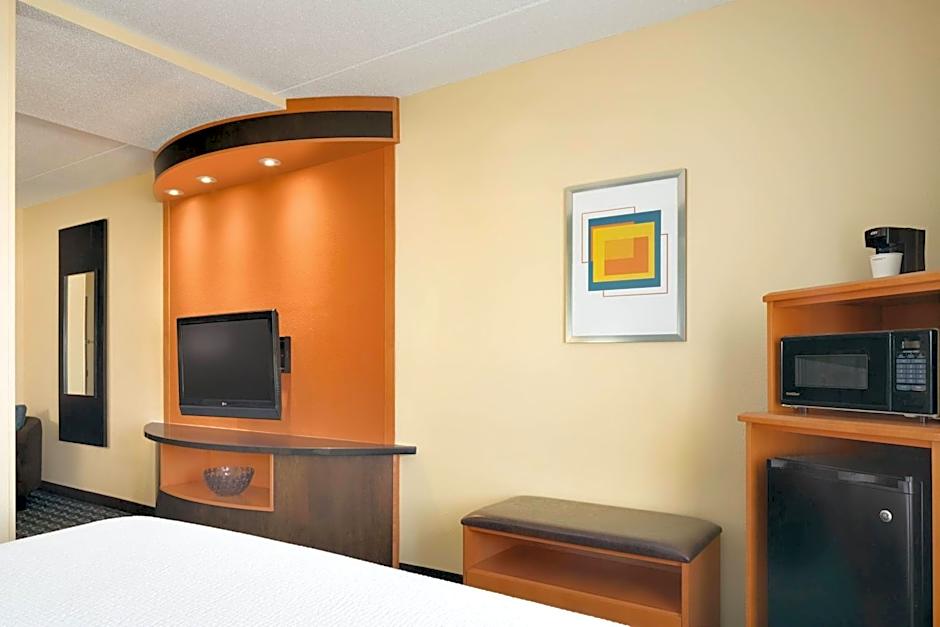 Fairfield Inn & Suites by Marriott Minneapolis Bloomington/Mall of America