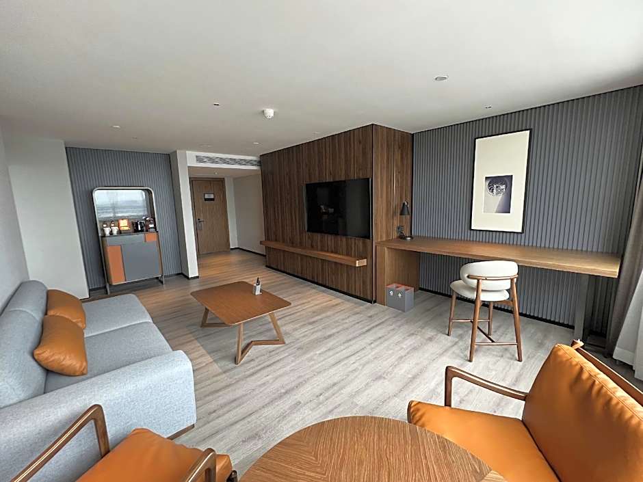 UrCove by Hyatt Suzhou Shantang Street